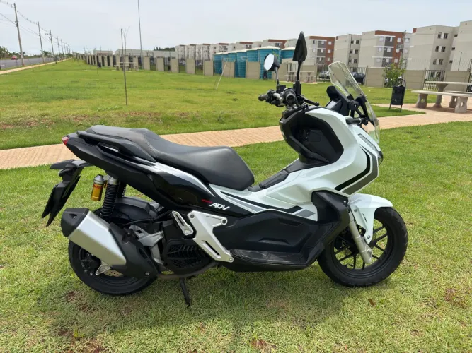 Honda ADV 150 2022
