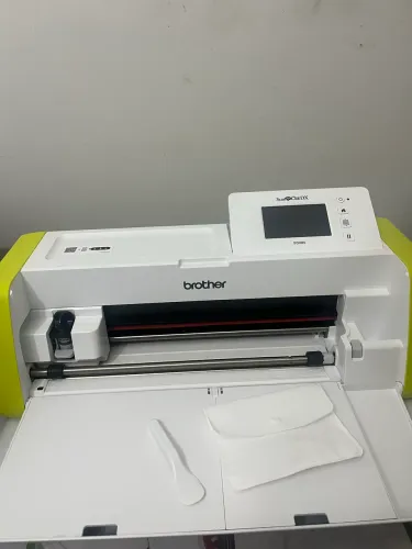 Máquina de Corte Brother