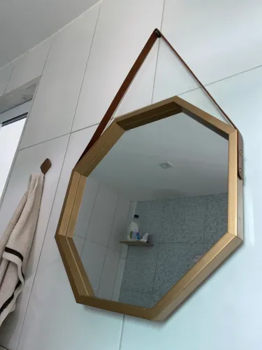Espelho hexagonal