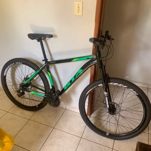 Bicicleta GTA Aro 29 com 21 Velocidades