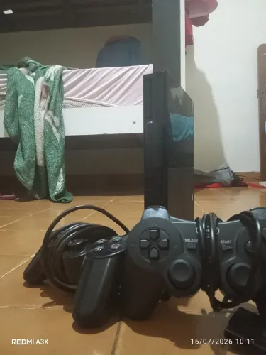 Vidgame vem com dois controles e momore card