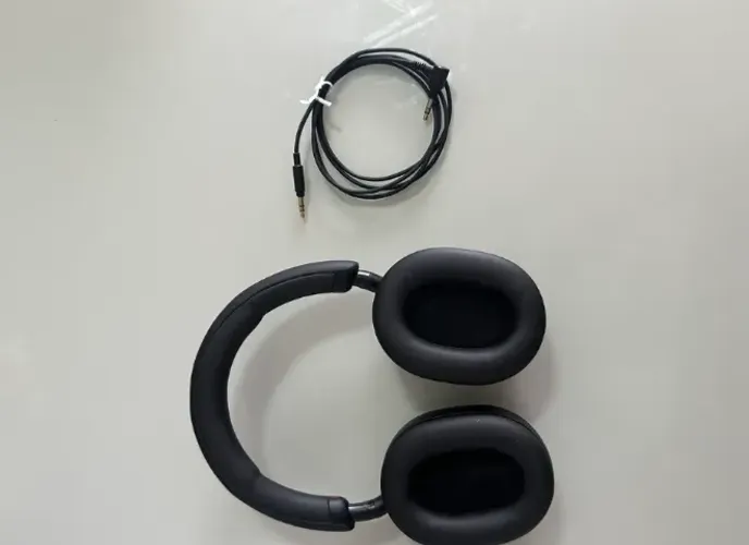 Headphone Sony WH-XB900N