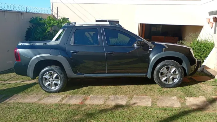 Renault Duster Oroch Dyna. 1.6 Hi-flex 16V MEC 2022