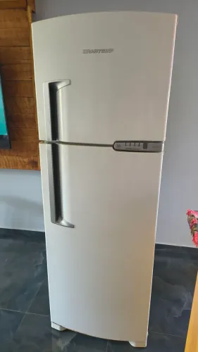 Geladeira Brastemp clean Frost Free 354 Litros