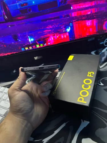 Smartphone Poco F5 5G