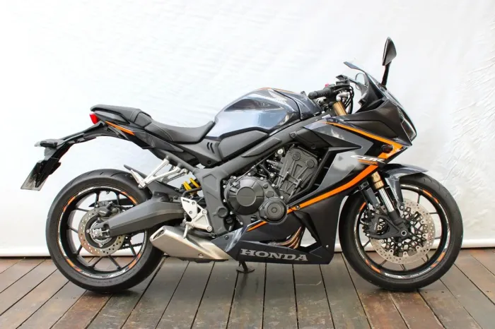 HONDA CBR 650R ABS