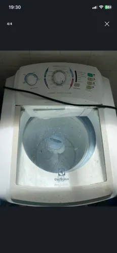 Vendo Máquina de lavar 10Kg eletrolux