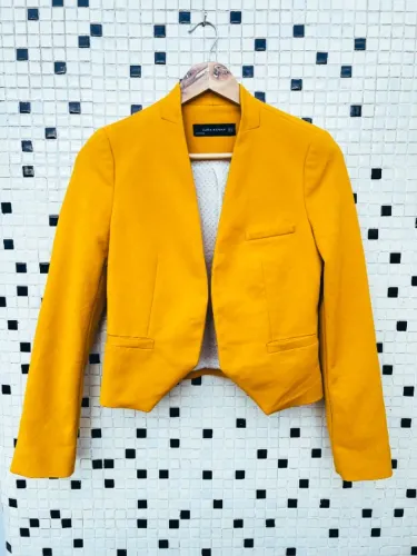 Blazer Zara mostarda P