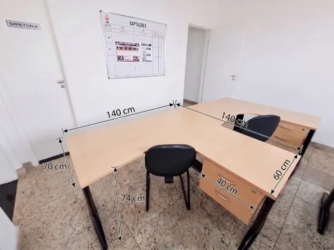 MESA DE ESCRITÓRIO EM ''L'' 140CMX140CM