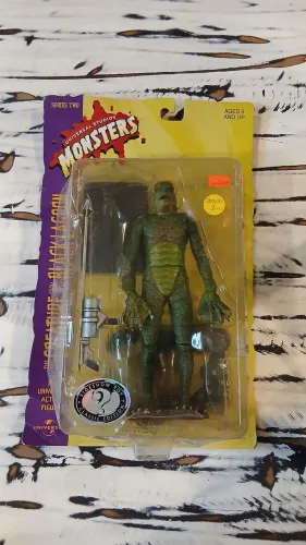 Action Figure do Monstro da Lagoa Negra. Da Universal Studios