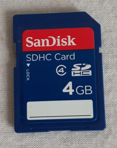 Cartão de Memória SanDisk 4GB C4 