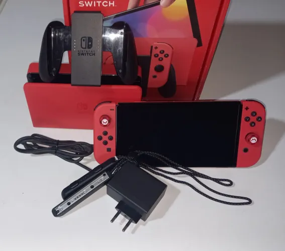 Nintendo switch OLED edição Mario com defeitor