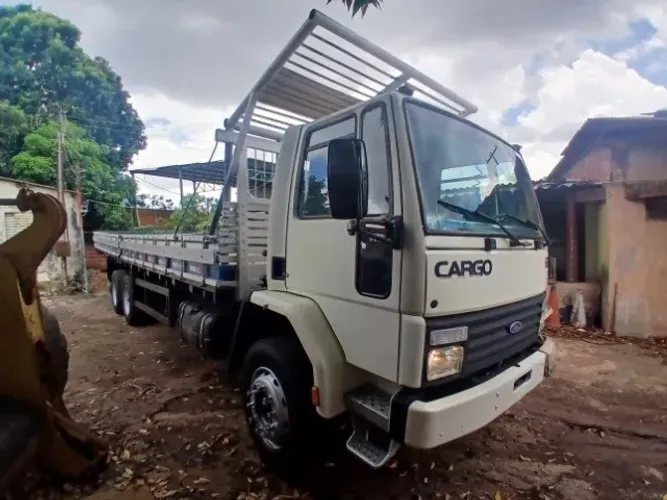FORD CARGO 1415 MOTOR CUMINS 1998 CARROCERIA IMPECÁVEL PRONTO PARA TRABALHO