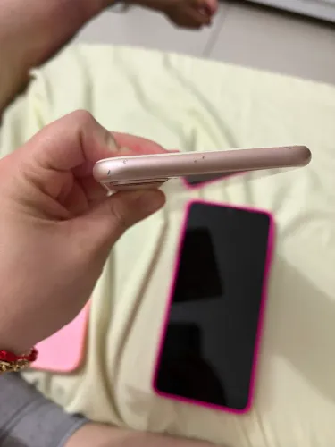 IPHONE 8 PLUS