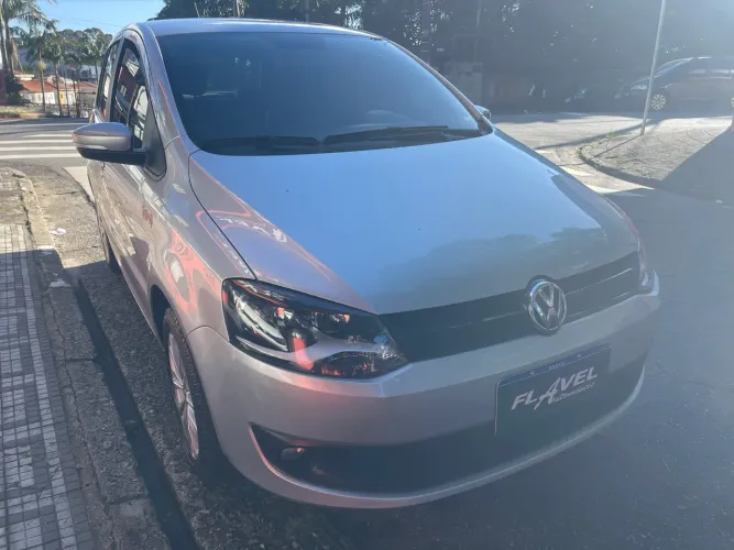 Volkswagen Fox Rock IN RIO 1.6 MI Total Flex 8V 5P 2014