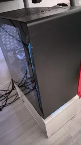 PC GAMER RTX 5070 + RYZEN 7 5700X ? 32GB