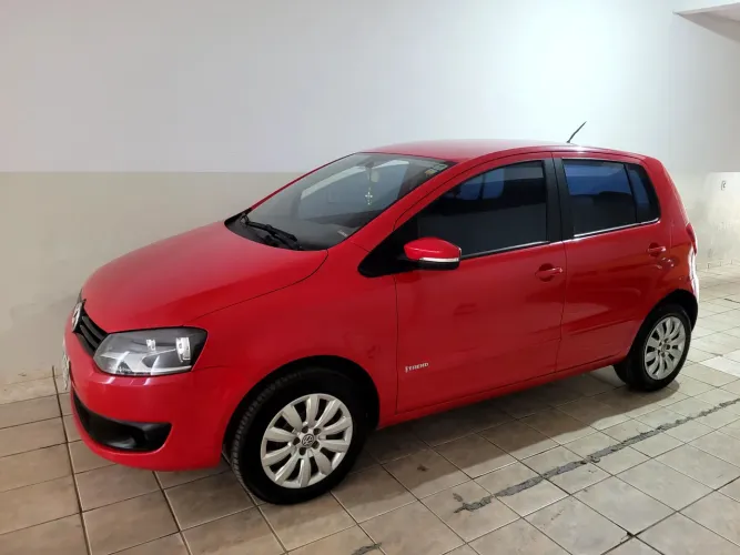 Volkswagen Fox 1.6 MI Total Flex 8V 5P 2014