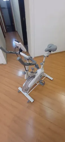 Bicicleta Ergometrica de Spinning casa