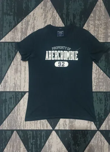 Camiseta Abercrombie & Fitch Tamanho G<br>Tamanho G