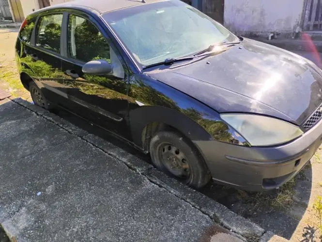 Ford Focus 1.6 S/se/se Plus Flex 8v/16v 5P 2006