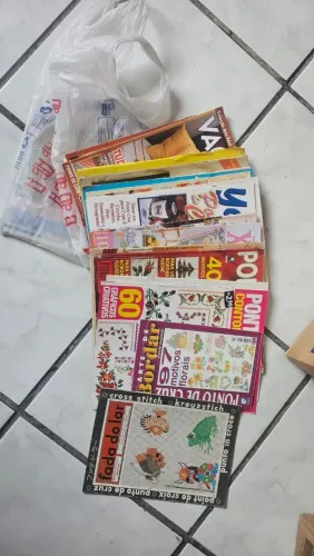 Lote de revistas de bordado