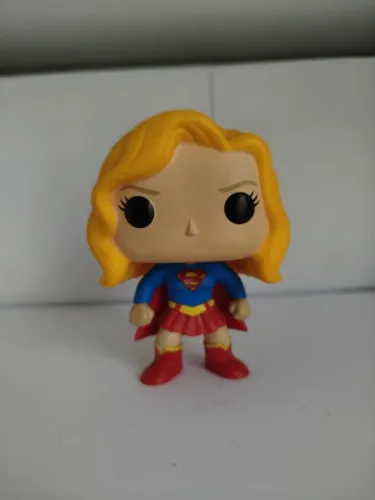 Pop Funko Supergirl #93 DC Super Heroes