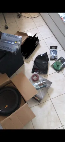 Sub Som interno completo para quem gosta de um SUB de qualidade 