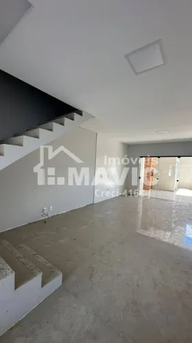 Sobrado com 3 quartos, Jaraguá Esquerdo - Jaraguá do Sul
