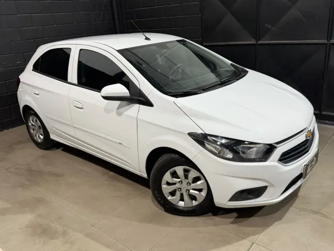 Chevrolet Onix Hatch LT 1.0 8V Flex Mec. 4P 2018