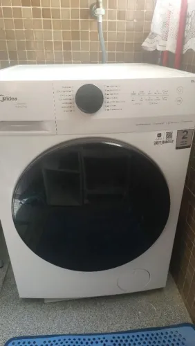 Máquina Lava e Seca Semi Nova