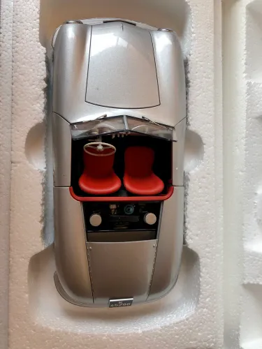 Porsche 356 1948 em escala 