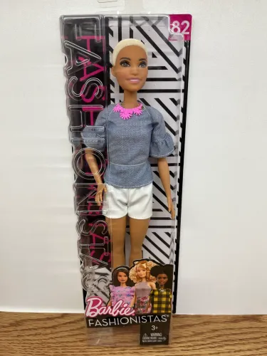 Barbie Fashionista número 82