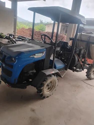Micro Trator Moldemaq 1200. Pouco usado