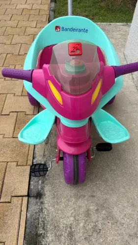 Triciclo VeloBaby Passeio e Pedal