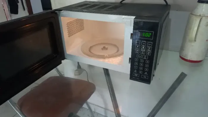 Micro-ondas espelhado 