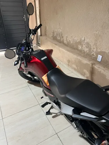 Moto CG 160 titan