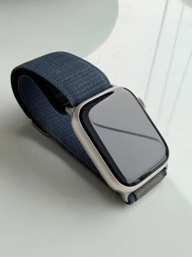Apple Watch Series 9 GPS - 45mm (Alumínio Estelar)