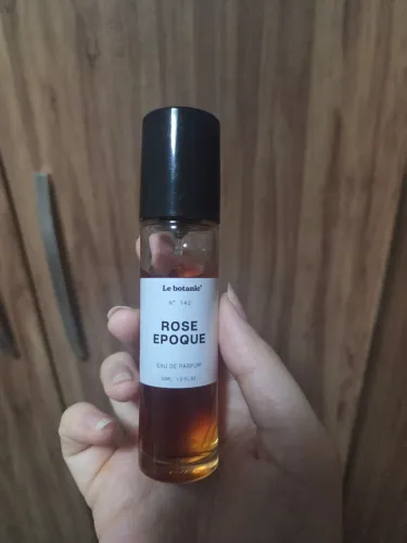 Perfume Le Botanic Rose Epoque inspirado em La vie est belle rose extraordinaire