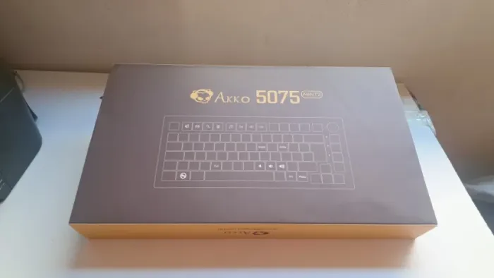 (Lacrado) Teclado Mecânico Akko 5075S Clear Black