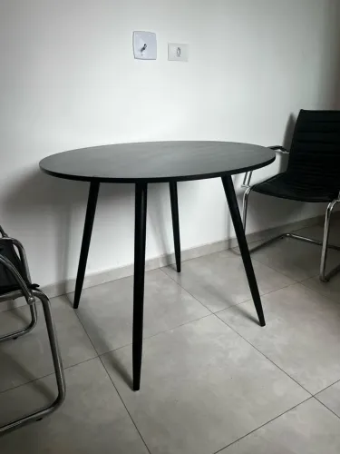 Mesa Redonda Preta 90cm