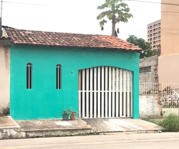 Casa Aluguel 2/4