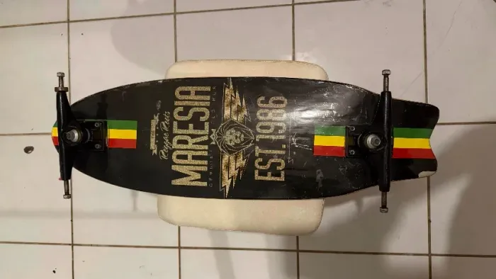 Skate Cruiser Maresia / Simulador de Surf - Perfeito Estado