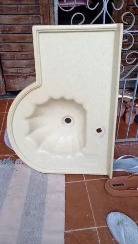 Pia de banheiro mármore sintético
