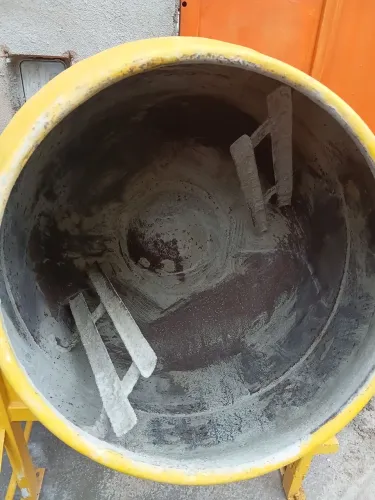 Betoneira 120 lts