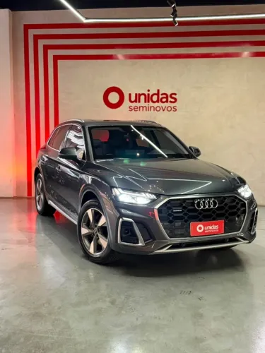Audi Q5 S-line Black 2.0 TFSI Quat. S-tronic 2024