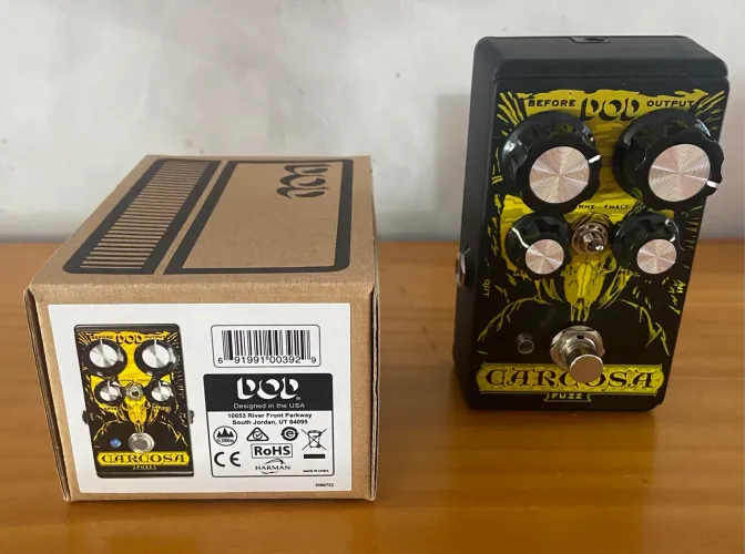 Pedal de Fuzz DOD Carcosa 