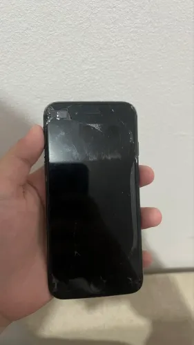 Vendo iPhone SE para retirada de peças! 