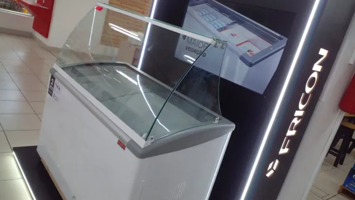 FREEZER HORIZONTAL DE 388 LITROS SCOOPING DA MARCA FRICON, NOVO, PROMOÇÃO!!!!