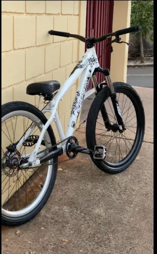GIOS 4TRIX troco em pc gamer ou Xbox serie S