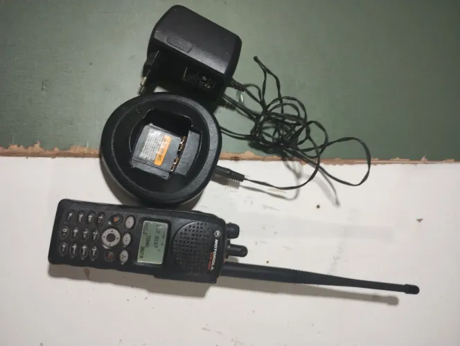 Rádio motorola xts 2250 vhf digital apco 25